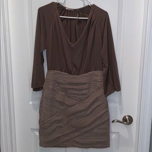 Max and Cleo dress beige/gray color size 4